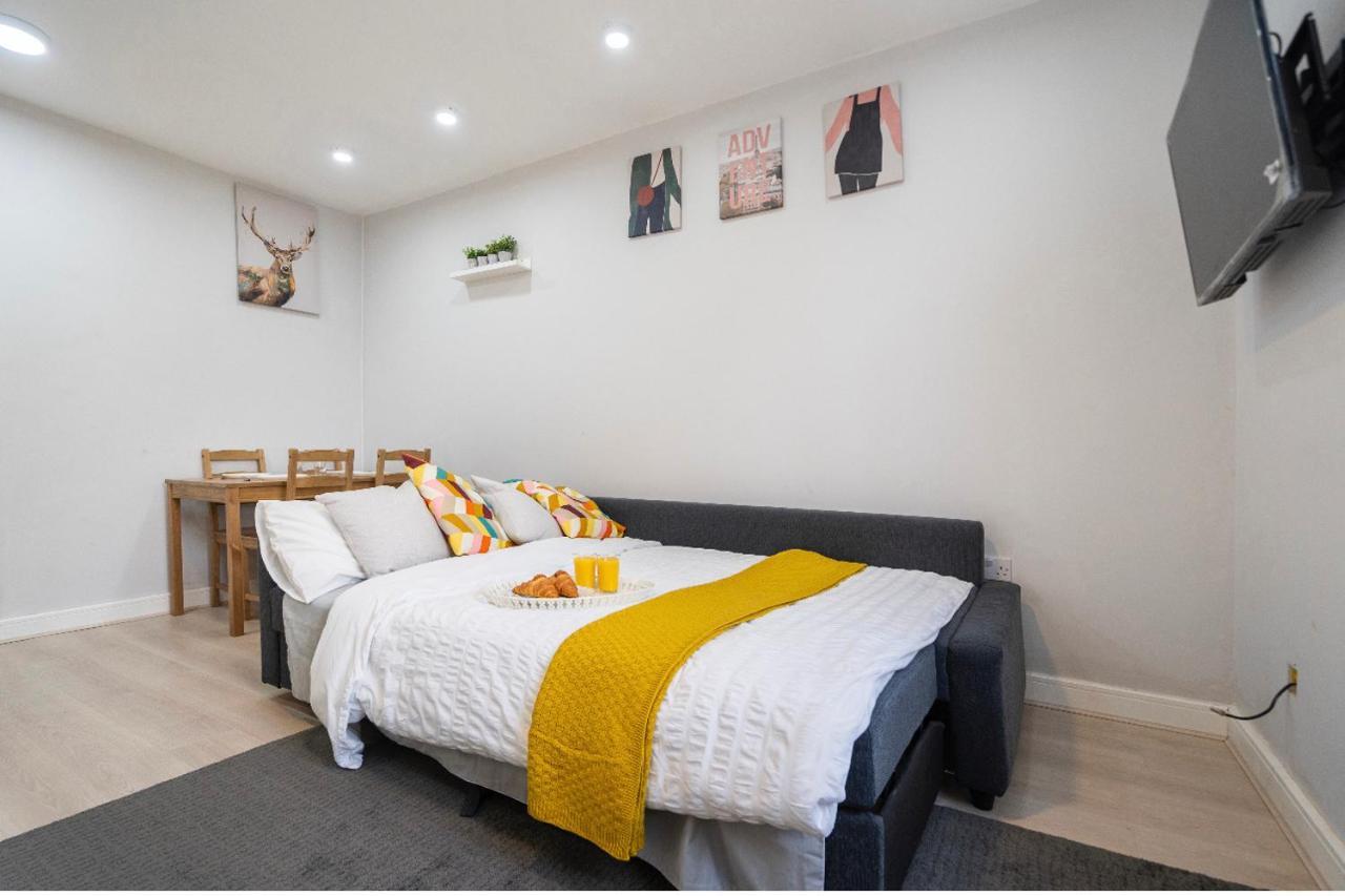 Luxury Flat In Moseley With Free Parking Apartment เบอร์มิงแฮม ภายนอก รูปภาพ