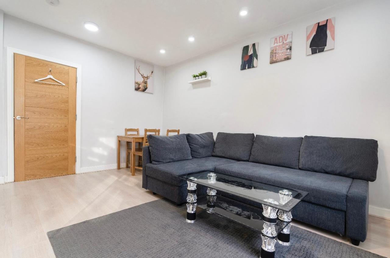 Luxury Flat In Moseley With Free Parking Apartment เบอร์มิงแฮม ภายนอก รูปภาพ